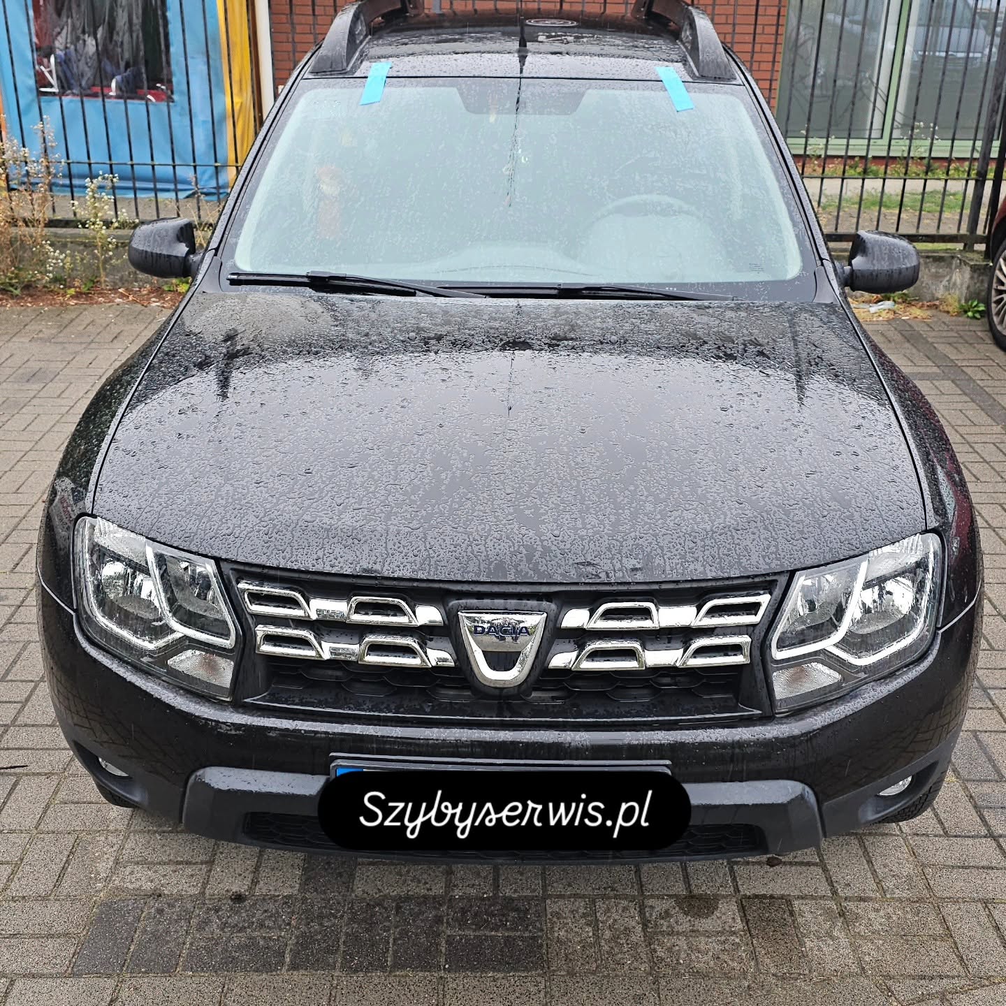 Dacia Duster z novim vetrobranskim steklom
