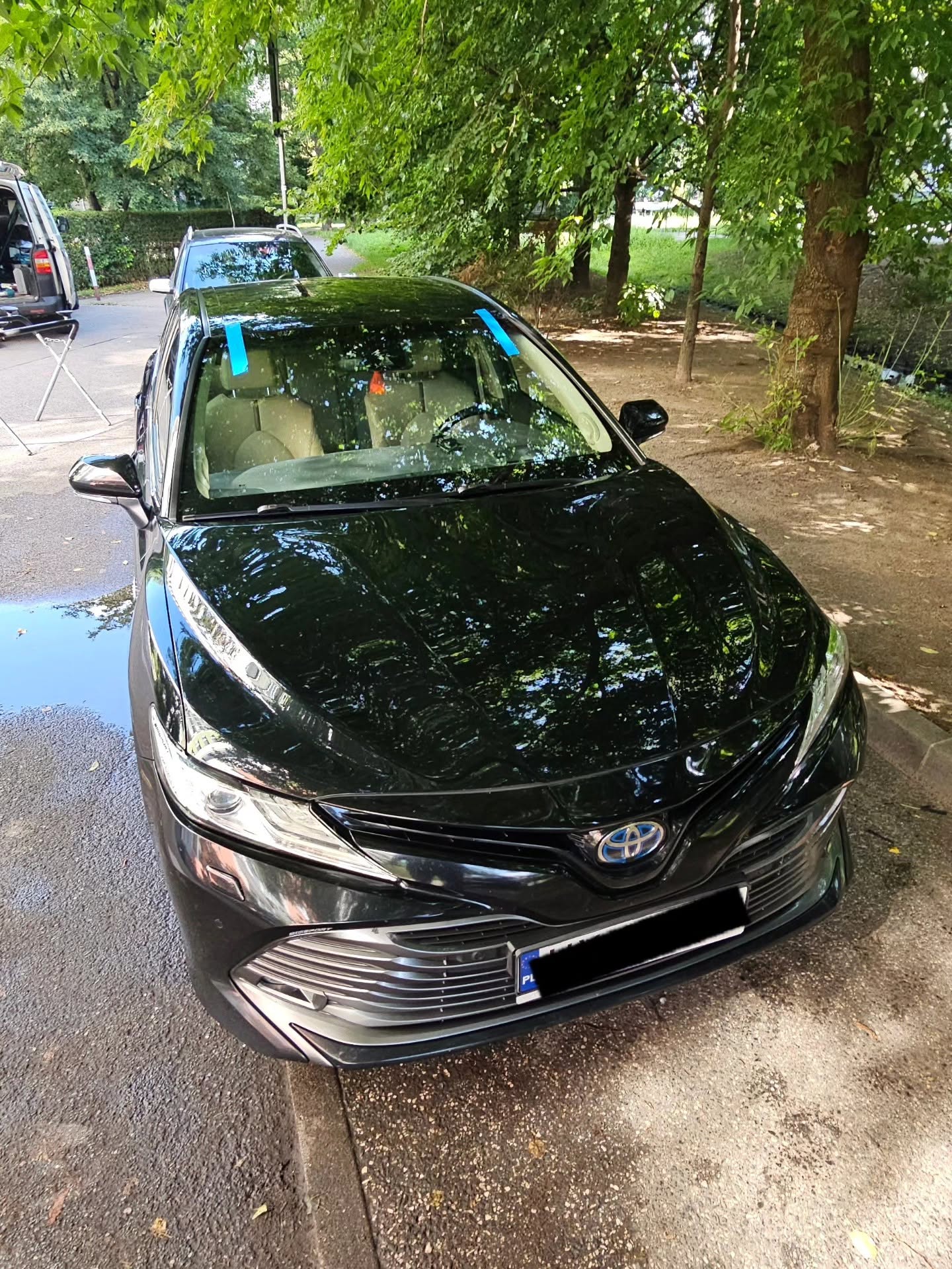 Toyota Camry z novim vetrobranskim steklom